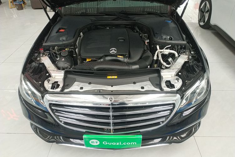 奔驰E级 2020款 改款 E 300 L 殊享版局部细节24