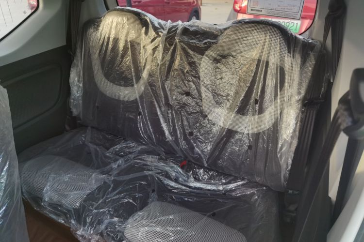 五菱汽车 宏光MINIEV 2024款 第三代 215km 青春版中控内饰21