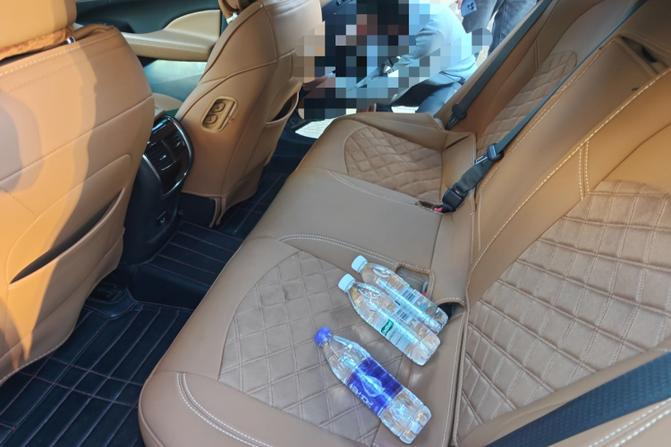 别克 君越 2016款 28T 旗舰型中控内饰7004