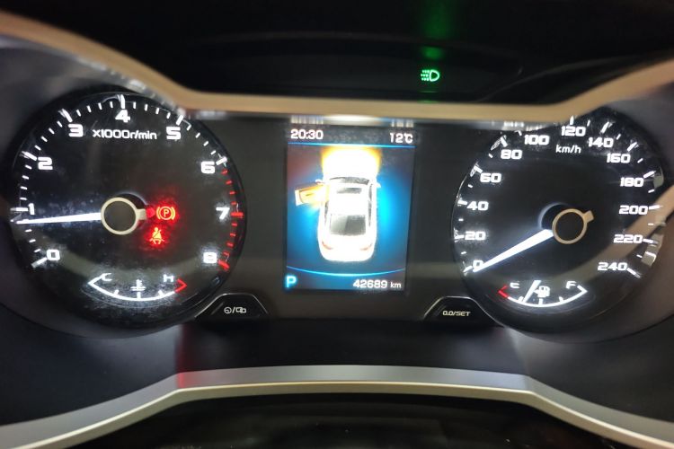 吉利汽车 帝豪GL 2019款 1.4T CVT精英智享型中控内饰14