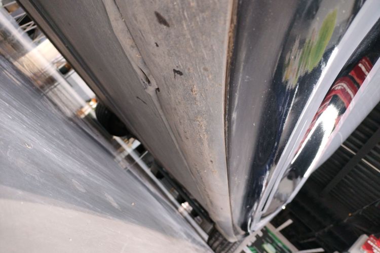 特斯拉 Model 3 2023款 后轮驱动版局部细节9002