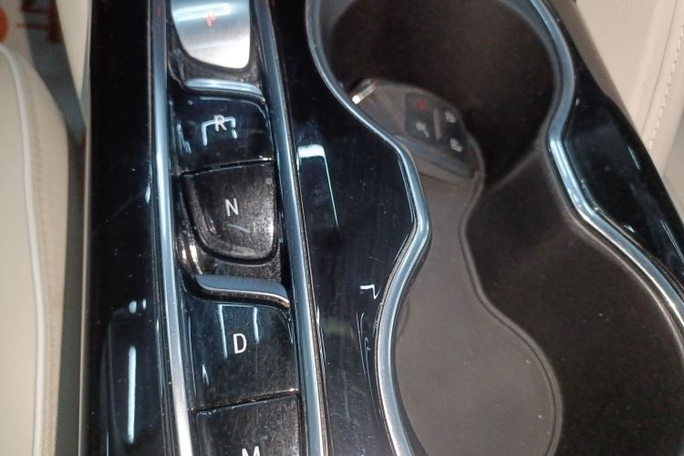 别克 2020款 昂科威S 652T 四驱Avenir艾维亚局部细节18