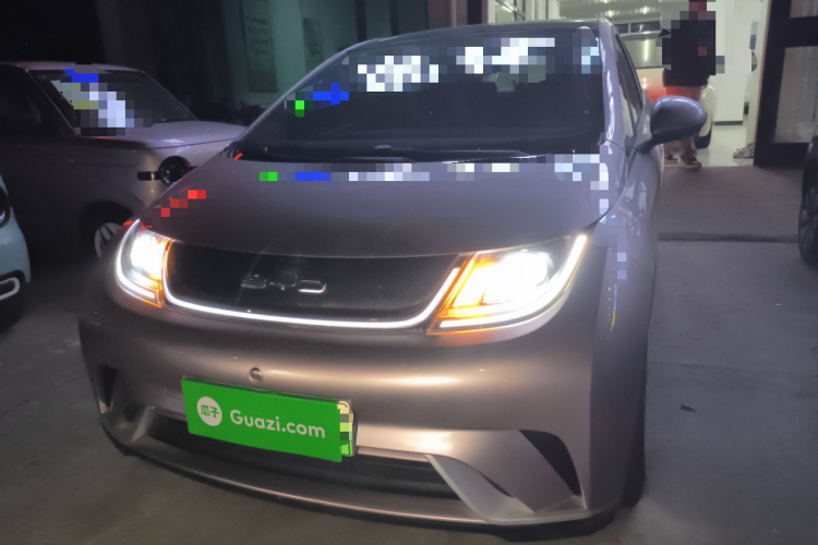 比亚迪 海豚 2021款 405km 时尚版车身外观2