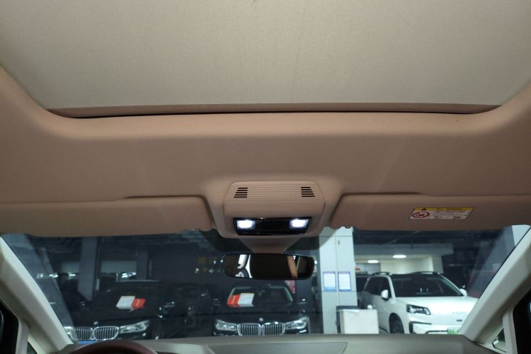 大众 威然 2024款 380TSI 尊贵版中控内饰22