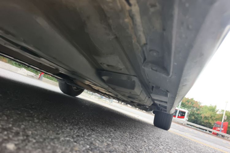 丰田 凯美瑞 2015款 2.0E 精英版局部细节9004