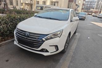 比亚迪 秦新能源 2018款 秦EV450 智联尊尚型