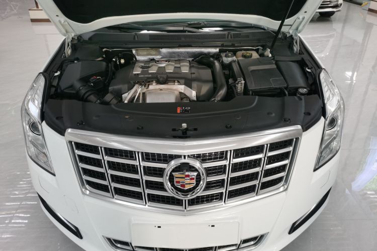 凯迪拉克XTS 2014款 28T 舒适型机舱底盘24