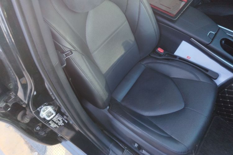 丰田 亚洲龙 2022款 双擎 2.5L 豪华版局部细节41