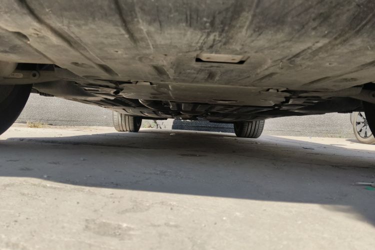 宝马X5 2022款 改款 xDrive 30Li 尊享型M运动套装局部细节9008