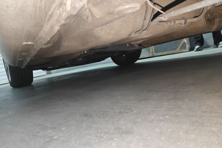 大众 宝来 2011款 1.4T AT Sportline局部细节9003