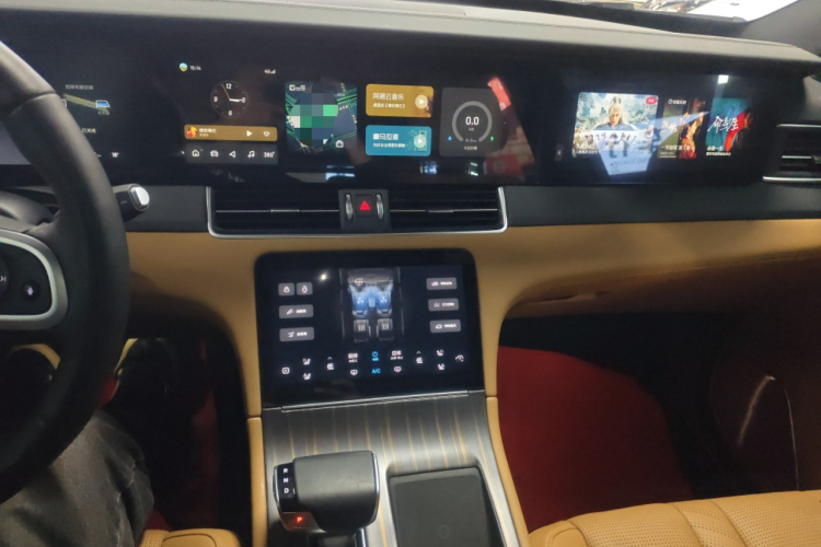 理想汽车 理想ONE 2021款 增程6座版中控内饰16