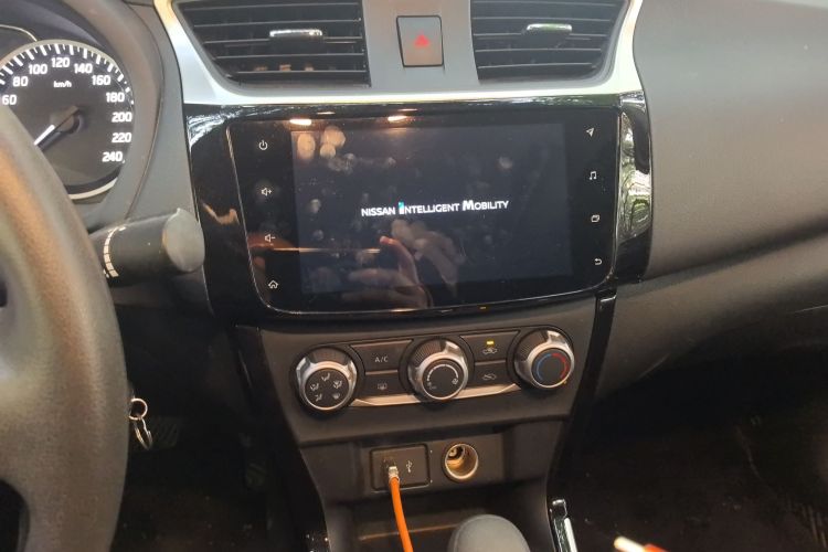 日产 轩逸 2021款 经典 1.6XL CVT豪华版中控内饰16