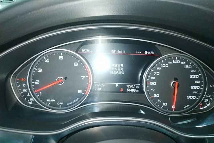 奥迪A6L 2018款 30周年年型 45 TFSI quattro 运动型中控内饰14