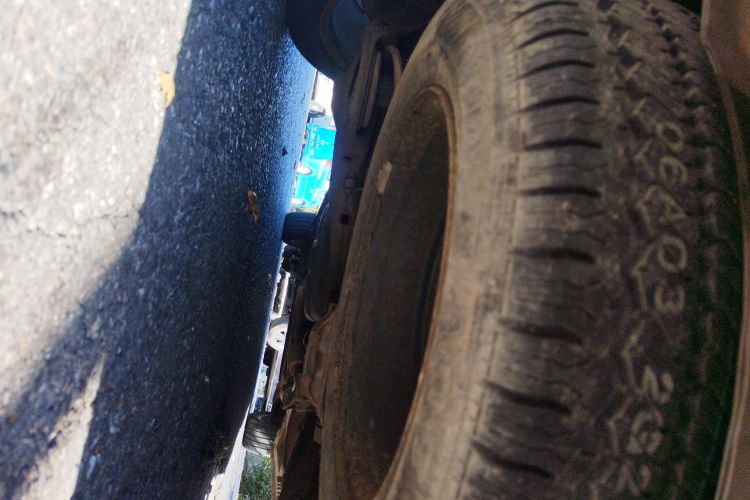 奔驰 唯雅诺 2013款 3.0L 舒适版局部细节9006