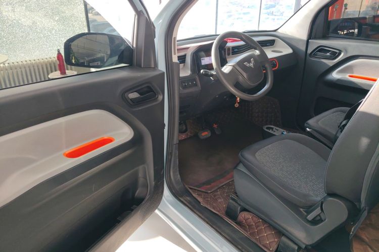 五菱汽车 宏光MINIEV 2022款 轻松款 磷酸铁锂中控内饰7003