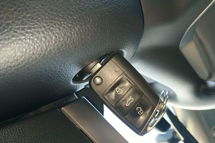 大众 朗逸 2023款 改款 1.5L 自动得逸版中控内饰11