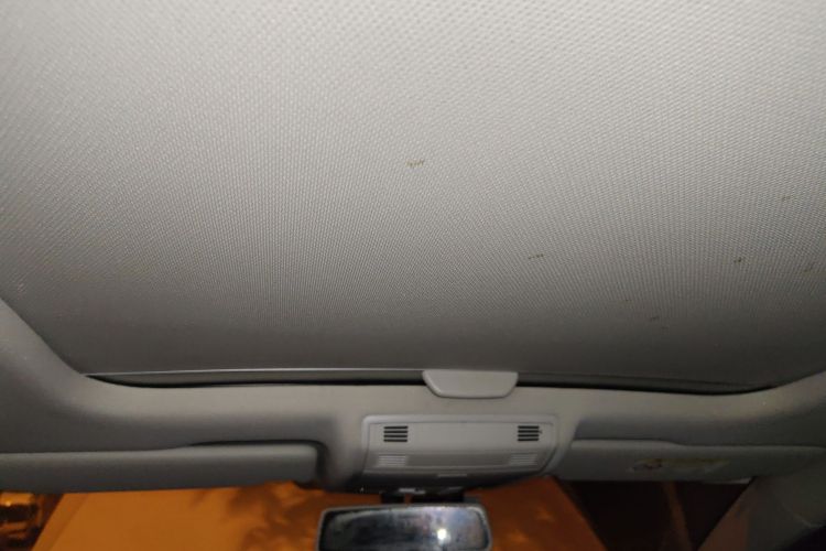 大众 高尔夫 2017款 1.6L 自动舒适百万辆纪念版中控内饰22