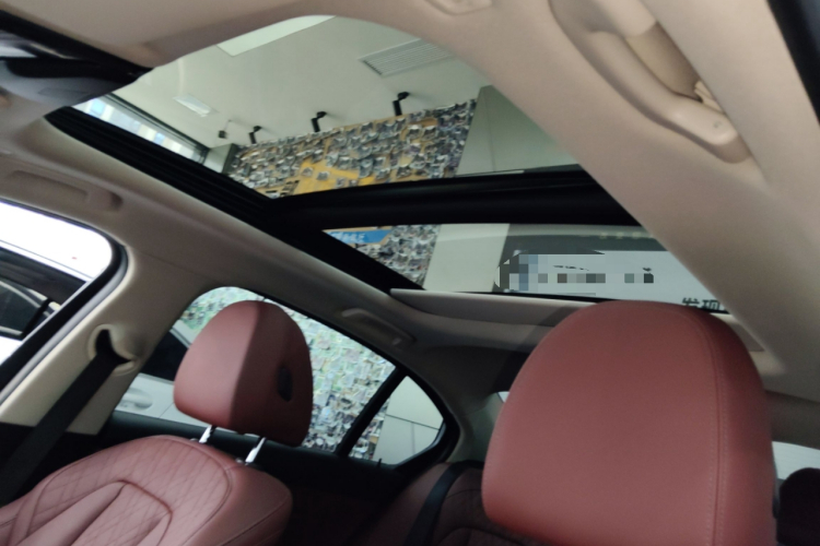 宝马3系 2023款 325Li M运动曜夜套装中控内饰22