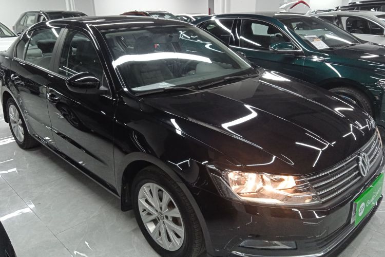 大众 朗逸 2017款 1.6L 自动舒适版车身外观3