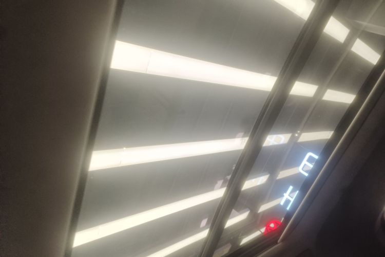 领克06 2020款 1.5T 耀Halo局部细节22