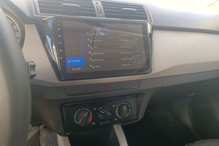 斯柯达 晶锐 2015款 1.4L 自动创行版中控内饰16