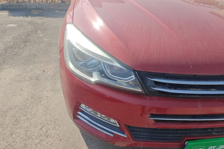 汉腾汽车 汉腾X7 2016款 2.0T DCT尊享型车身外观8