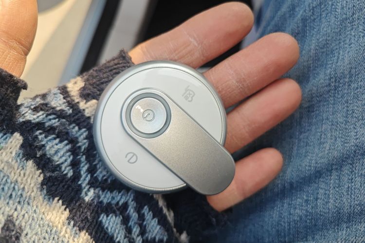 奔腾小马 2026款 222km 炫彩马中控内饰11