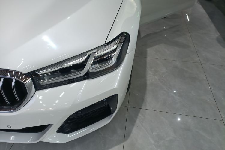 宝马5系 2022款 改款二 525Li M运动套装局部细节36