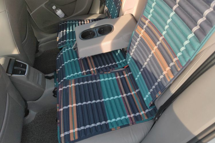 斯柯达 明锐 2015款 1.6L 手动逸俊版中控内饰21