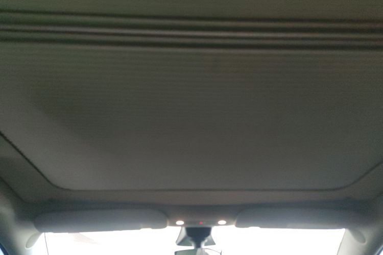 特斯拉 Model Y 2022款 后轮驱动版局部细节22