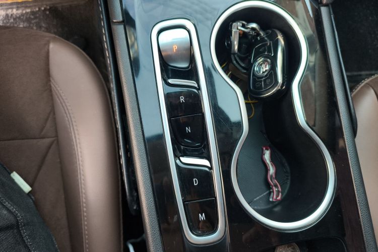 别克 君威 2022款 552T 智享型局部细节18