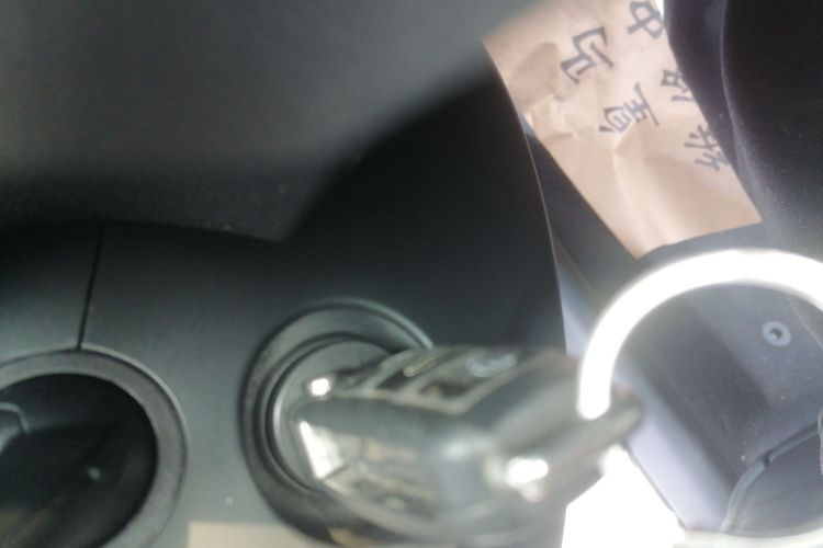 奥迪Q3 2015款 35 TFSI quattro 技术型中控内饰11