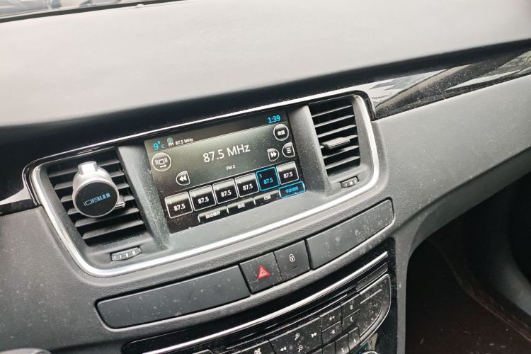 标致508 2013款 2.0L 两周年纪念 自动智享版局部细节16