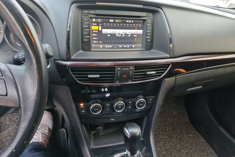 马自达 阿特兹 2014款 2.0L 蓝天豪华版中控内饰16