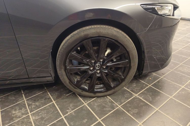 马自达3 昂克赛拉 2022款 2.0L 自动质雅黑曜版车身外观10