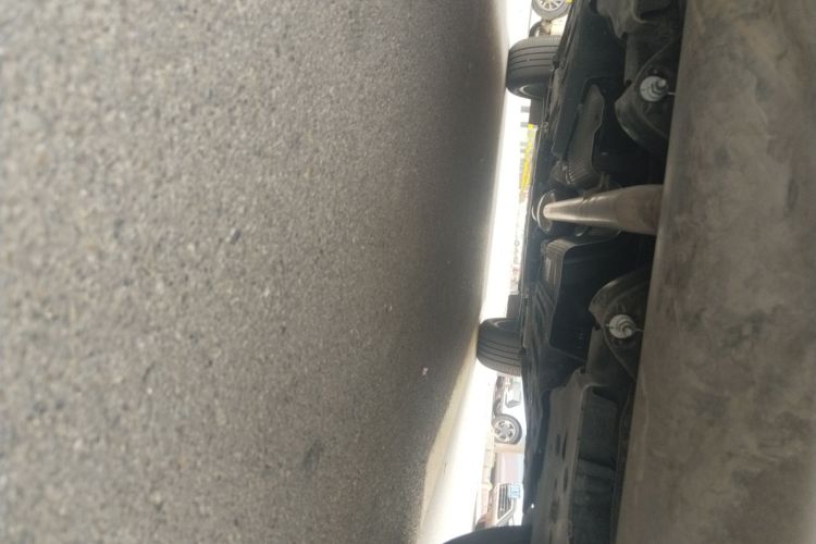 吉利汽车 星越L 2021款 2.0TD DCT EVO两驱尊贵型局部细节9009