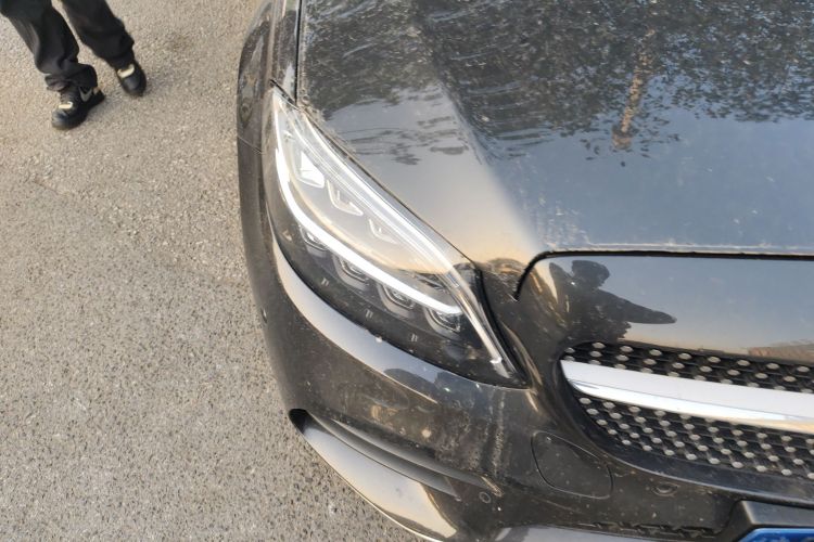 奔驰C级(进口) 2021款 C 260 轿跑车车身外观8