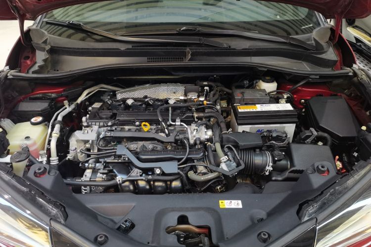 丰田 奕泽IZOA 2020款 2.0L 奕享版机舱底盘24