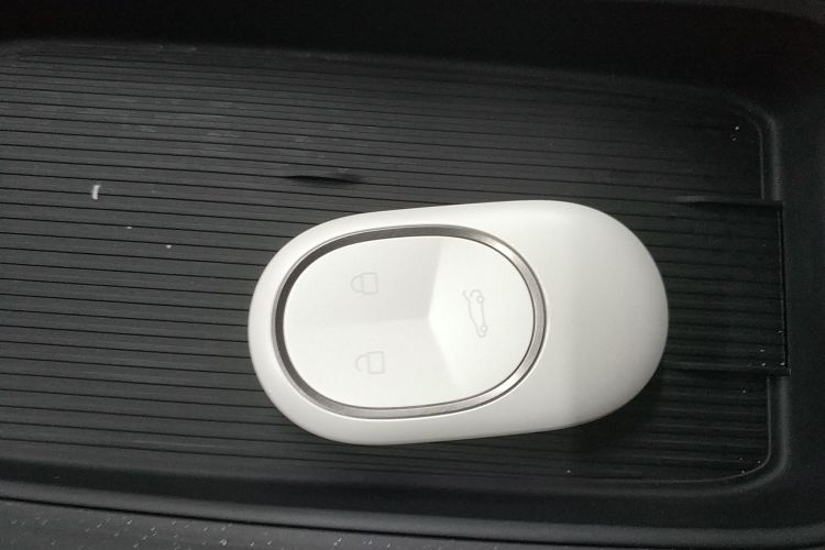 蔚来ET5T 2024款 75kWh Touring中控内饰7001