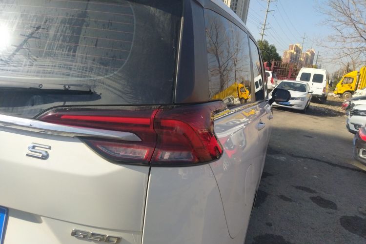 上汽大通MAXUS 大通G50 2022款 1.5T 手动畅游B车身外观9