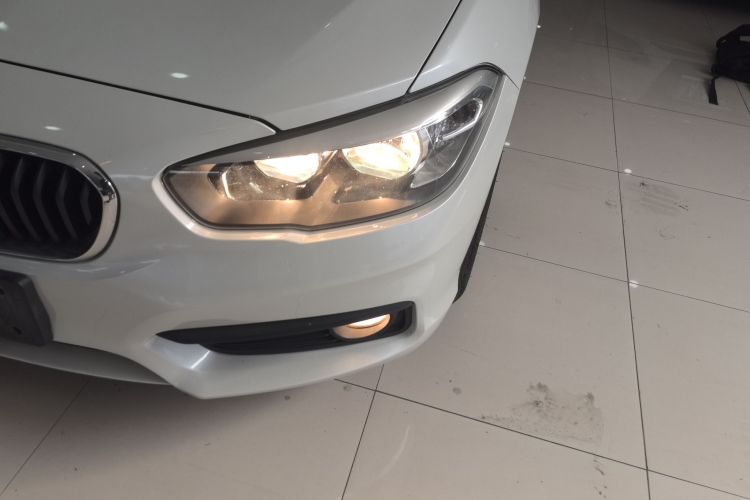 宝马1系(进口) 2016款 118i 领先型局部细节36