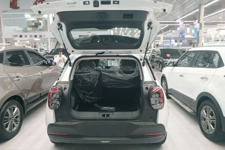 埃安 AION UT 2025款 330星辉版局部细节23