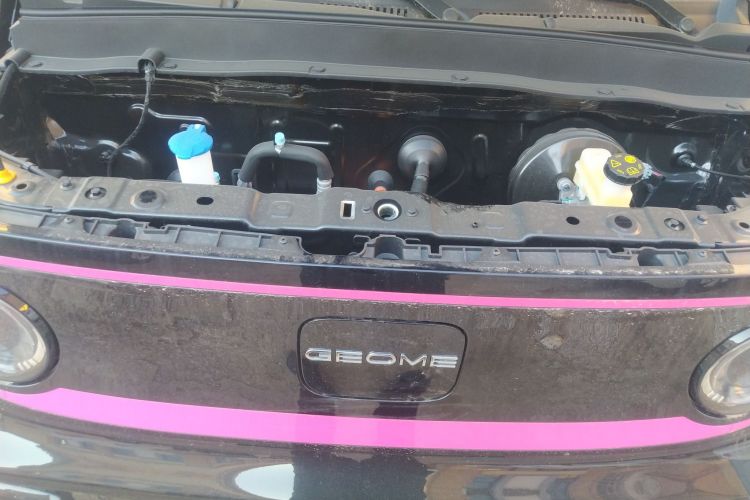 吉利银河 2025款 210km 熊猫卡丁局部细节24