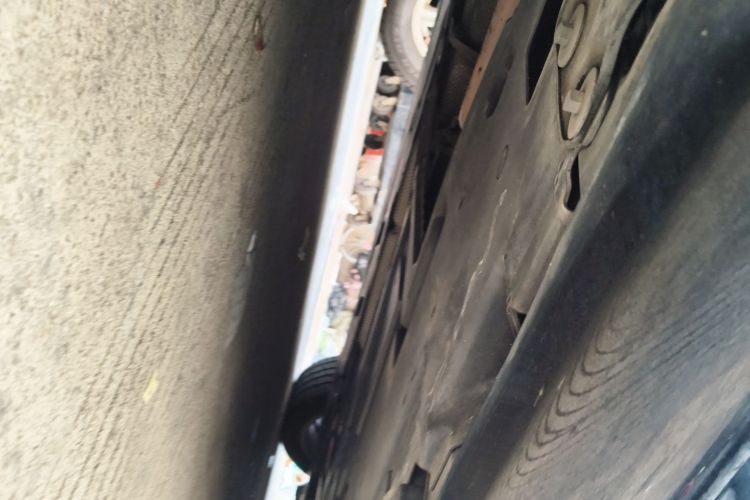 奔驰A级 2020款 A 200 L局部细节9002