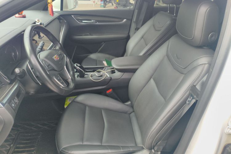 凯迪拉克XT5 2022款 2.0T 四驱豪华型（蜂鸟版）局部细节19