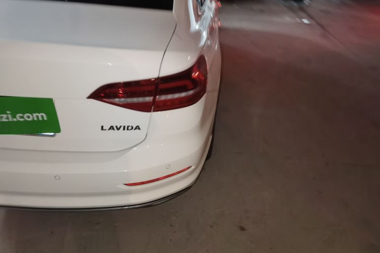 大众 朗逸 2018款 1.5L 自动舒适版 国V车身外观9