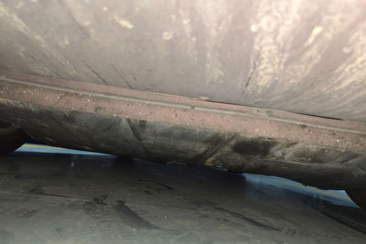 福特 福克斯 2012款 两厢 1.6L 自动风尚型局部细节9008