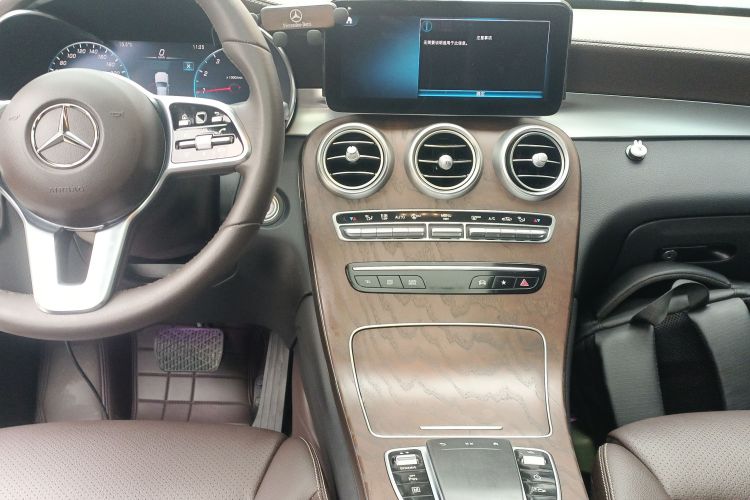 奔驰GLC 2022款 改款二 GLC 260 L 4MATIC 豪华型中控内饰16