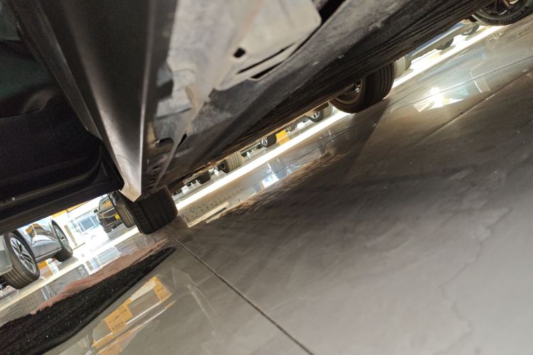 埃安 AION Y 2024款 Plus 610 智驾版局部细节9002