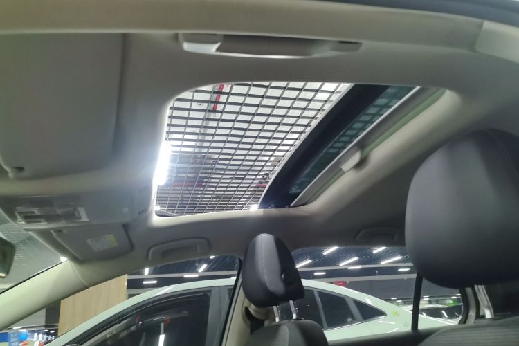 大众 高尔夫 2019款 1.6L 自动舒适型 国V中控内饰22